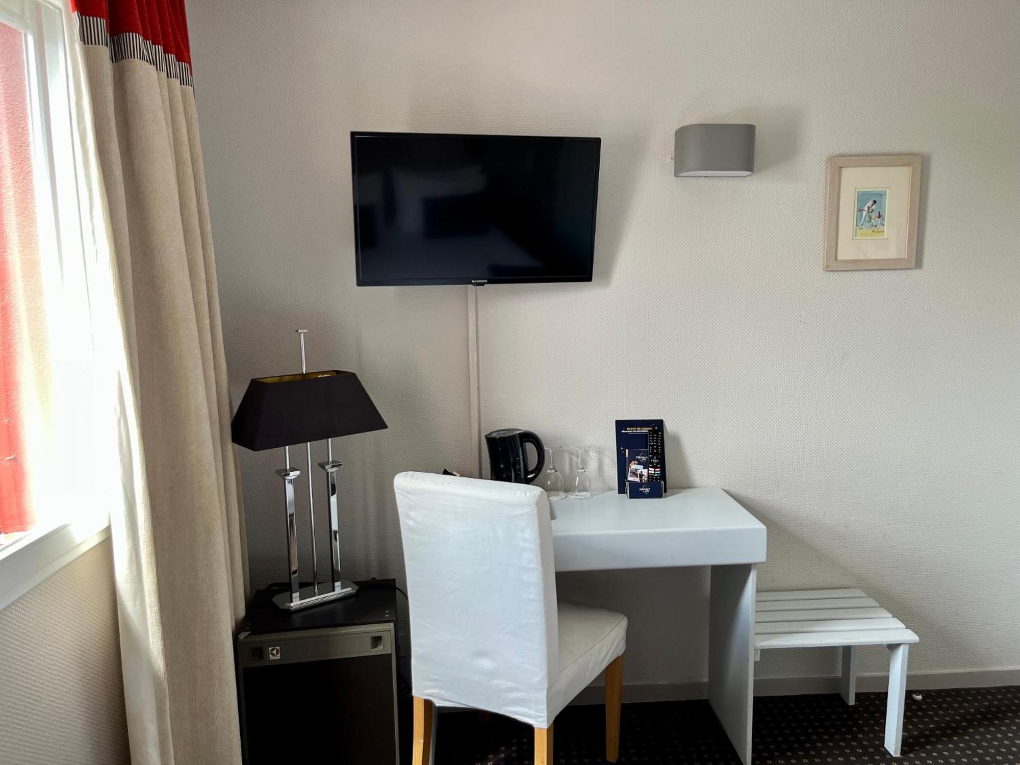 Hotel Ursula Cambo-les-Bains Buitenkant foto