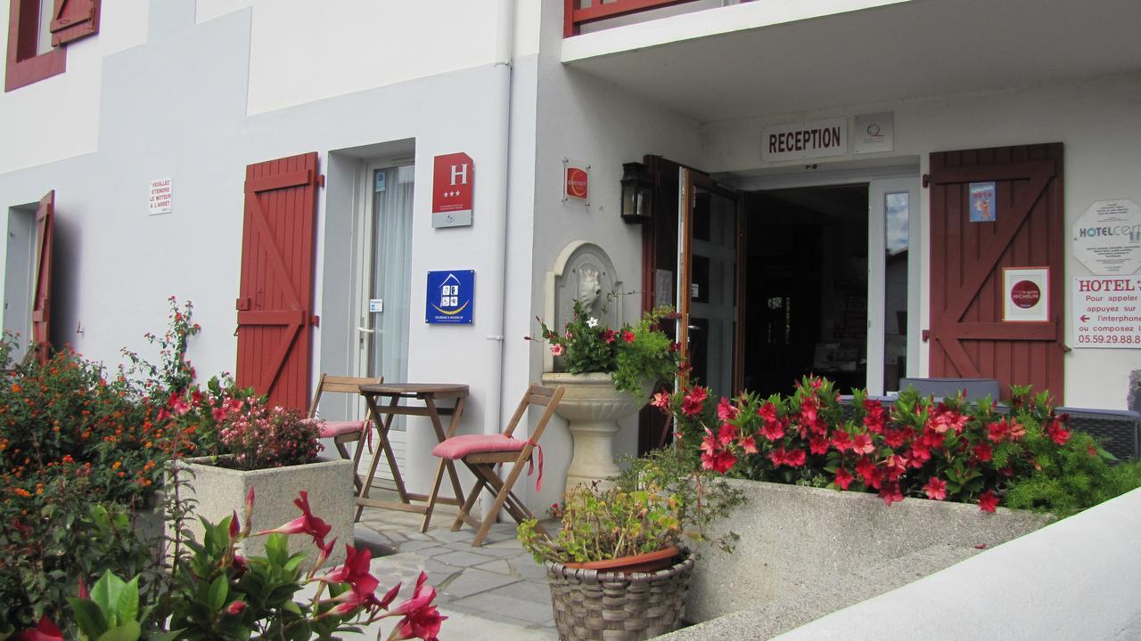 Hotel Ursula Cambo-les-Bains Buitenkant foto