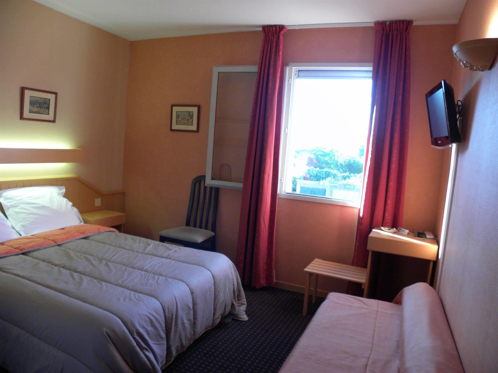 Hotel Ursula Cambo-les-Bains Buitenkant foto